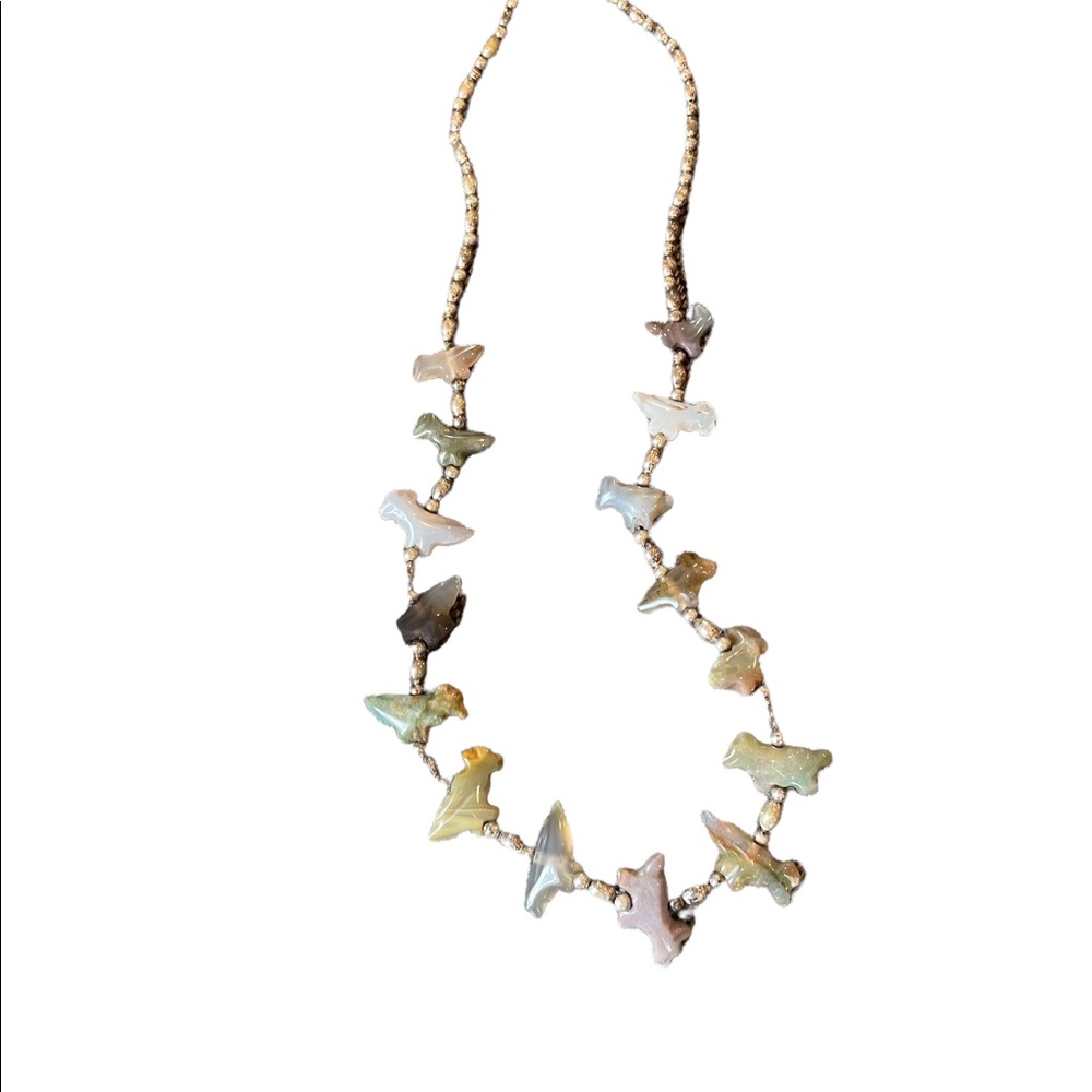 Vintage 70s semi precious animal stone necklace